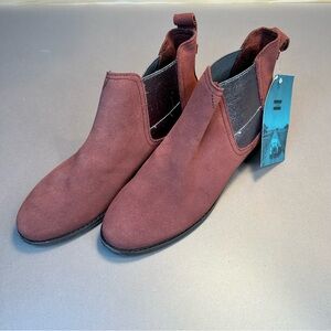 NWT Toms Ella Muscat Suede Pull On Chelsea Ankle Boot Size 7.5